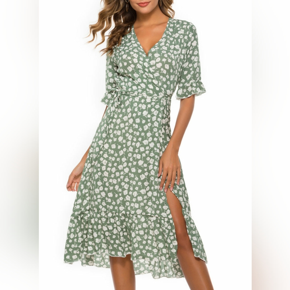 NWOT Anna Kaci Green Floral Print Ruffle Dress (S)